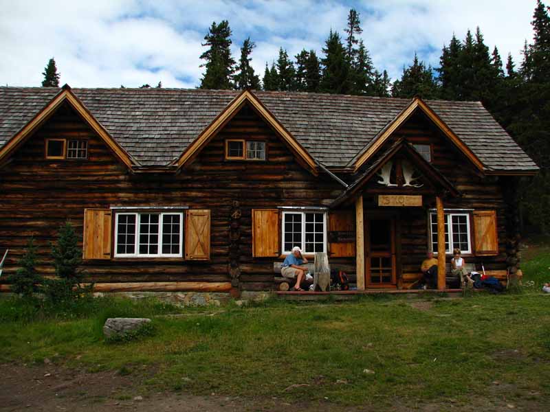 Skoki Lodge             